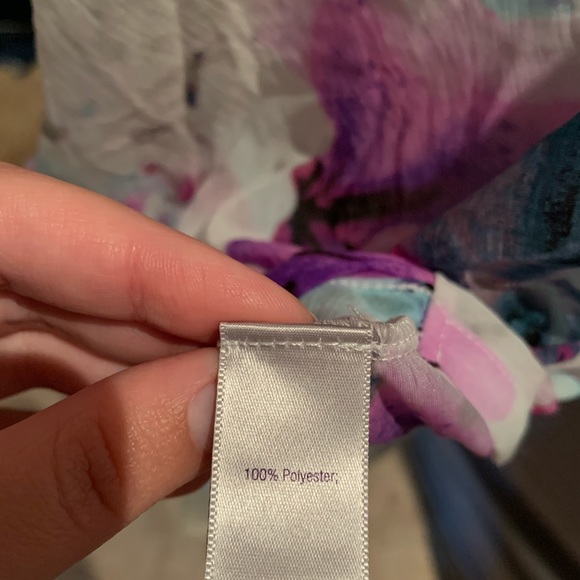 😁   SOLD 😁  Jennifer Lopez Blouse - Picture 5 of 6